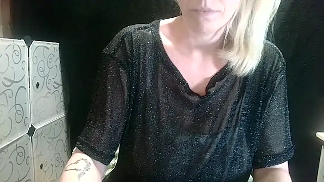 LadySecret X online show from 23, 2, 2026