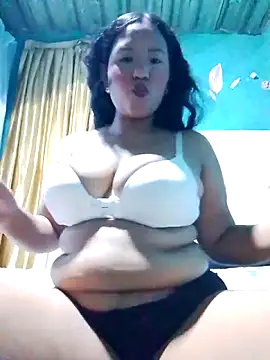 karimbrunette online show from 24, 3, 2026