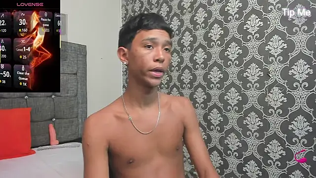 Little Twink19x online show from 24, 3, 2026