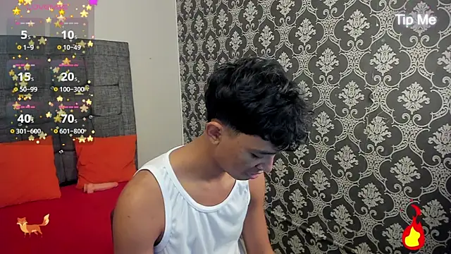 Snapshot of Little_Twink19x chatting on 22, 6, 2026 Little Twink19x online show from 22, 6, 2026