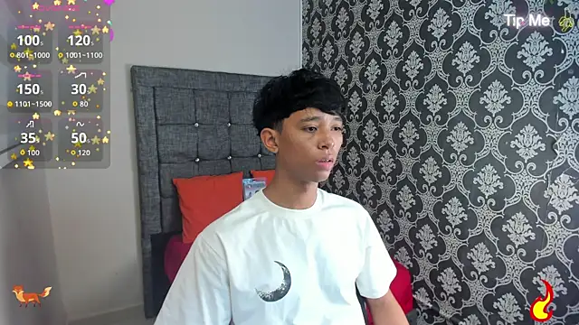 Snapshot of Little_Twink19x chatting on 18, 7, 2026 Little Twink19x online show from 18, 7, 2026