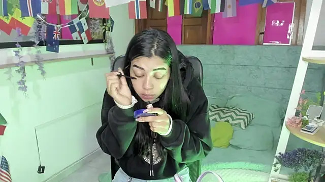 Aysha winxs online show from 21, 6, 2026