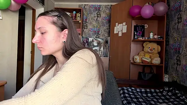 poly princess online show from 23, 3, 2026