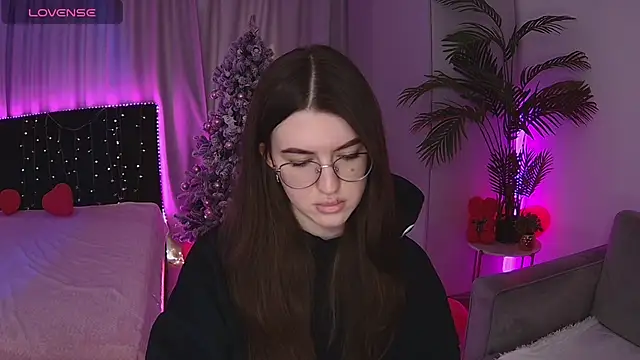 Snapshot of Helen_Yesss chatting on 20, 2, 2026 Helen Yesss online show from 20, 2, 2026