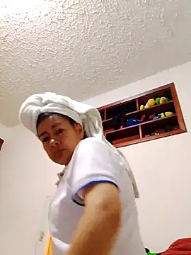 Samanta gonzales online show from 27, 2, 2026