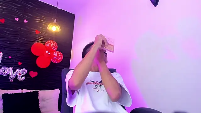 dominicjonnes online show from 13, 3, 2026