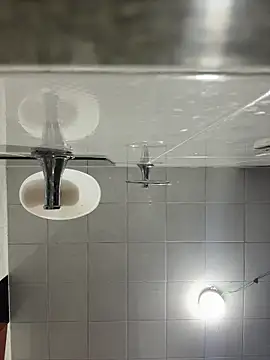 Scarlet fiire online show from 26, 2, 2026