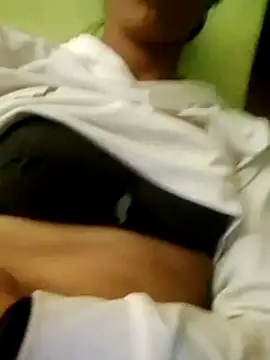 wifedesi7050 online show from 13, 4, 2026