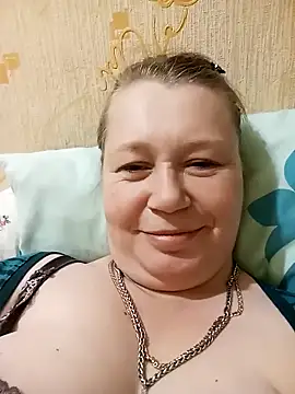 KiraStanton online show from 7, 4, 2026