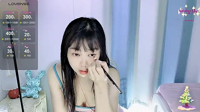 okyssa online show from 10, 4, 2026