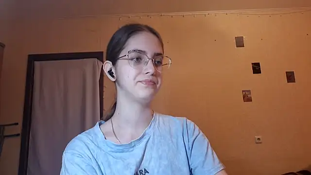 Snapshot of Katelemon chatting on 10, 7, 2026 Katelemon online show from 10, 7, 2026