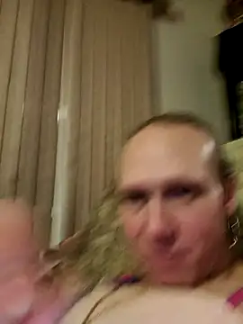 Snapshot of jersierosexx chatting on 28, 2, 2026 jersierosexx online show from 28, 2, 2026