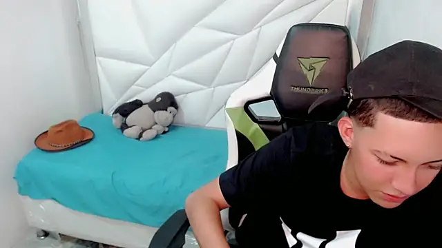 Street poemm  online show from 8, 3, 2026