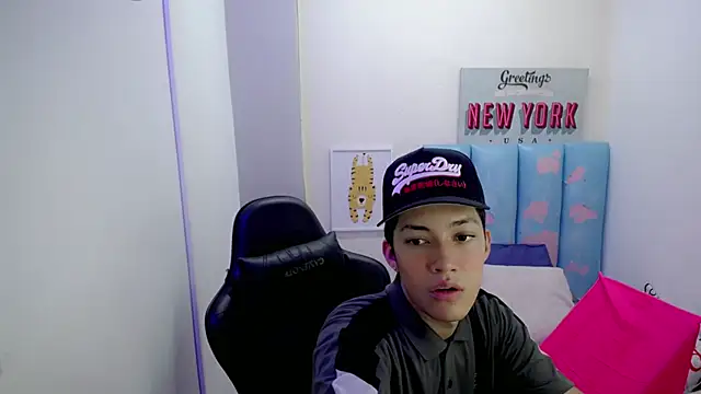 Street poemm  online show from 15, 4, 2026