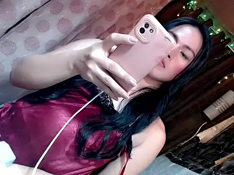 Snapshot of Chulafox chatting on 24, 4, 2026 Chulafox online show from 24, 4, 2026