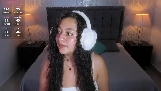 Snapshot of paulys_ chatting on 24, 2, 2026 paulys online show from 24, 2, 2026