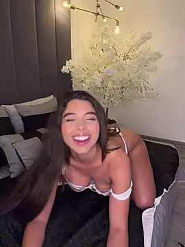 Snapshot of AnnyVega__ chatting on 27, 5, 2026 AnnyVega online show from 27, 5, 2026