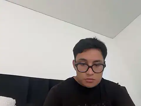 Snapshot of enzo_13 chatting on 23, 2, 2026 enzo 13 online show from 23, 2, 2026