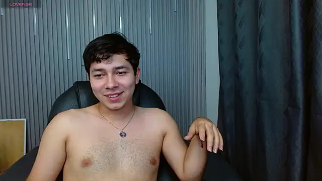 Julian Smith21 online show from 10, 4, 2026