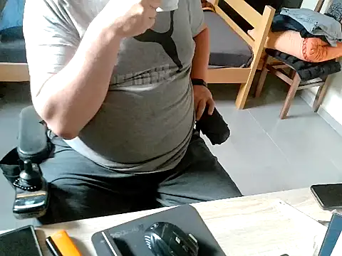 pozitiva000 online show from 13, 4, 2026