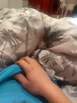 crustyyy1 online show from 9, 3, 2026