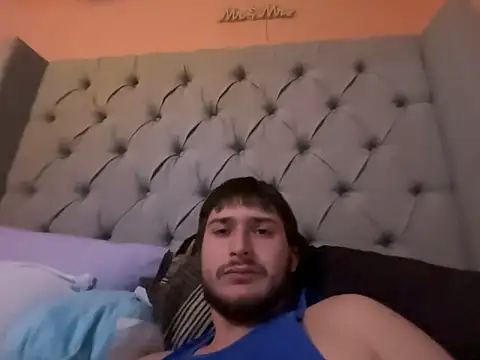 Snapshot of DOMOskiiedUP chatting on 26, 2, 2026 DOMOskiiedUP online show from 26, 2, 2026