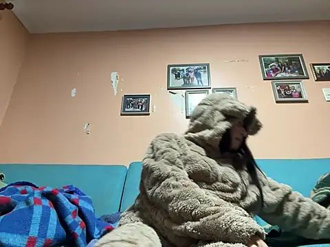 Soylilayblue online show from 26, 4, 2026