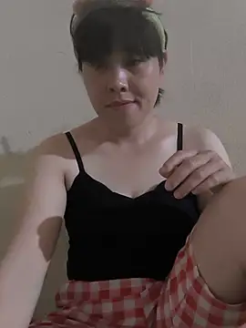 Snapshot of juicy-milu chatting on 7, 6, 2026 juicy-milu online show from 7, 6, 2026