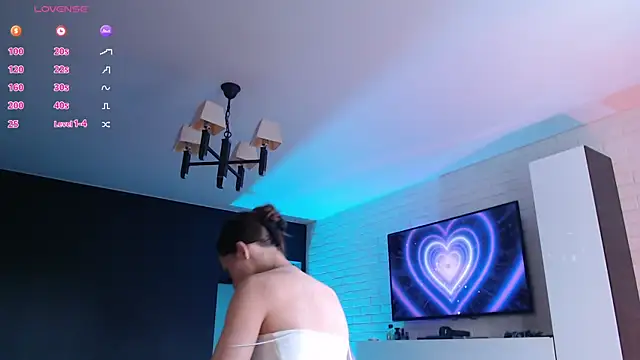 Jade Amore online show from 18, 7, 2026