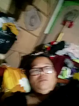 Flowerblossom123 online show from 25, 4, 2026