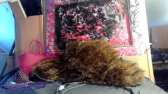 BunnyYT online show from 6, 4, 2026