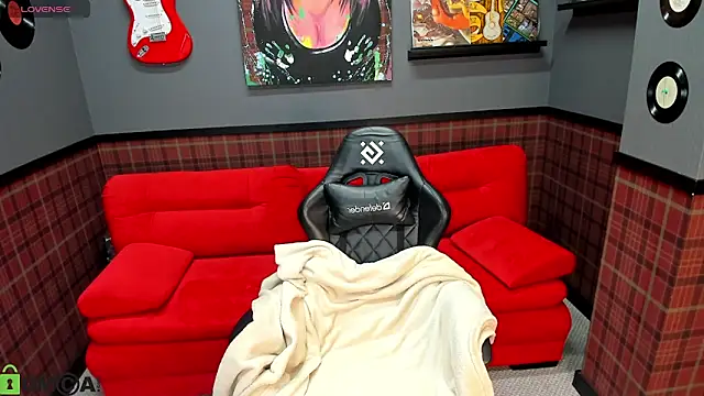 Angel Lunaa online show from 2, 3, 2026