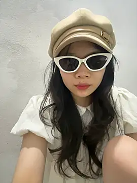 Nancyk6 online show from 12, 4, 2026