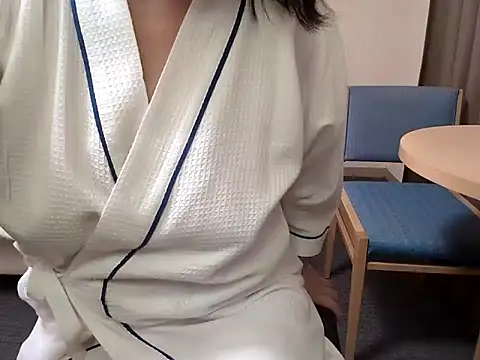 emi chan 7 online show from 24, 5, 2026