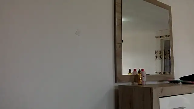 I amXenox online show from 5, 4, 2026