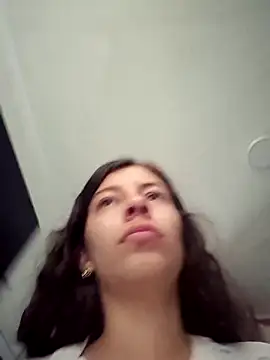 IrisBound online show from 17, 4, 2026