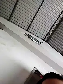 Jinnie sexy online show from 22, 3, 2026