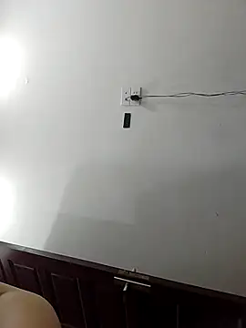 Jinnie sexy online show from 9, 4, 2026