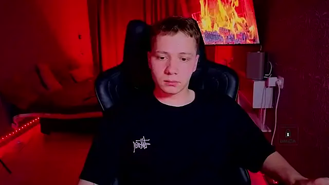 Karl Night  online show from 10, 5, 2026