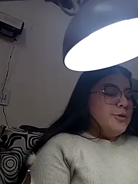 Bella diamond01 online show from 27, 2, 2026