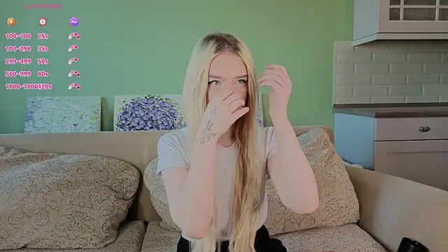 ChristinBland online show from 17, 4, 2026