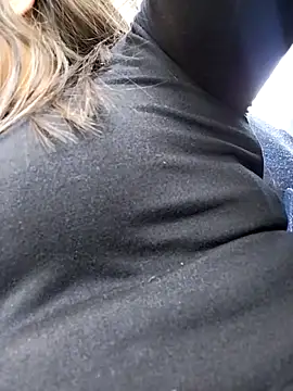 MaskedLatinaX online show from 12, 4, 2026