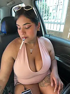 Nahomy firee online show from 1, 4, 2026