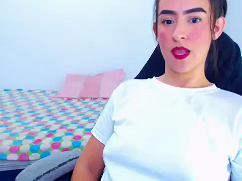 dreamgirlxxx1 online show from 12, 7, 2026