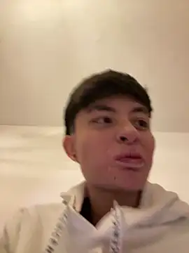 Tomnico 19 online show from 5, 4, 2026