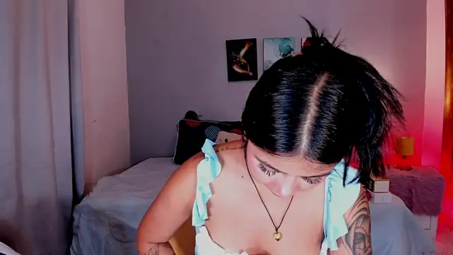 KimTaylorW online show from 6, 7, 2026
