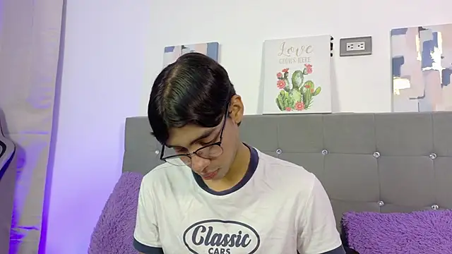 Snapshot of Eros_Lux chatting on 16, 7, 2026 Eros Lux online show from 16, 7, 2026