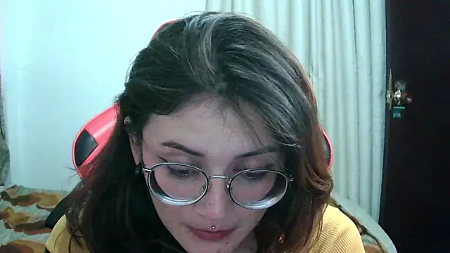 Snapshot of Sparkyvape chatting on 19, 6, 2026 Sparkyvape online show from 19, 6, 2026