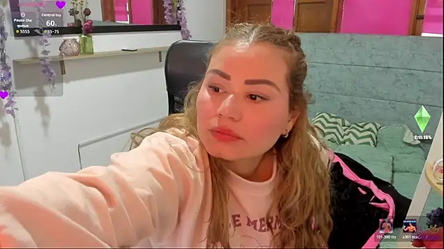 Snapshot of Julieta_star_ chatting on 15, 3, 2026 Julieta star online show from 15, 3, 2026