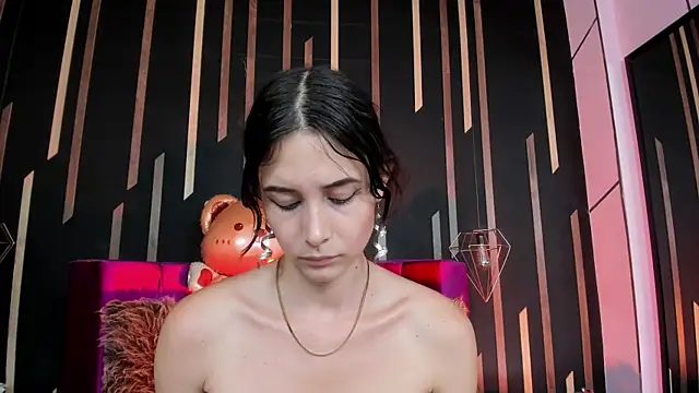 AmeliaaRouse online show from 3, 3, 2026